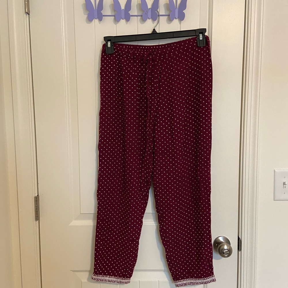 Women’s polka‎ dotted pull on capri casual comfy pants lace hem 30” waist